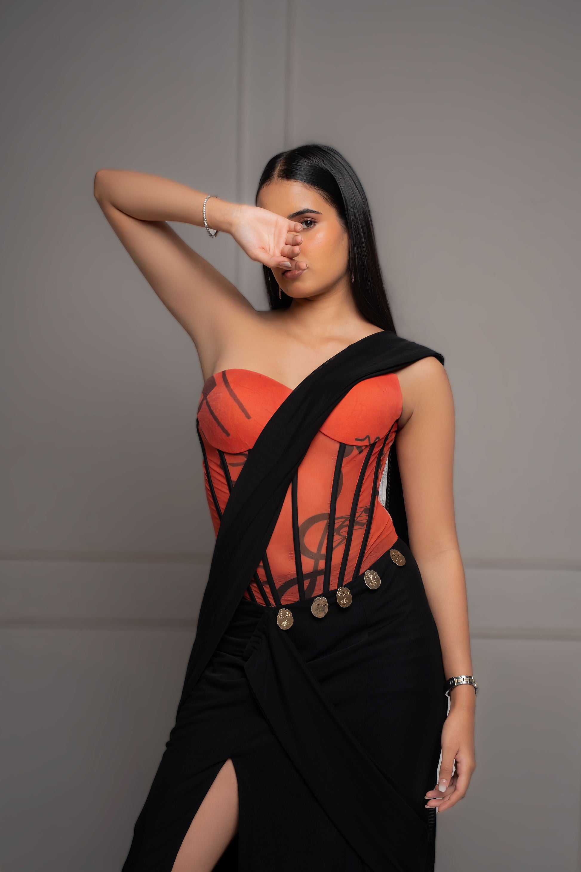 Noir Naari Saree